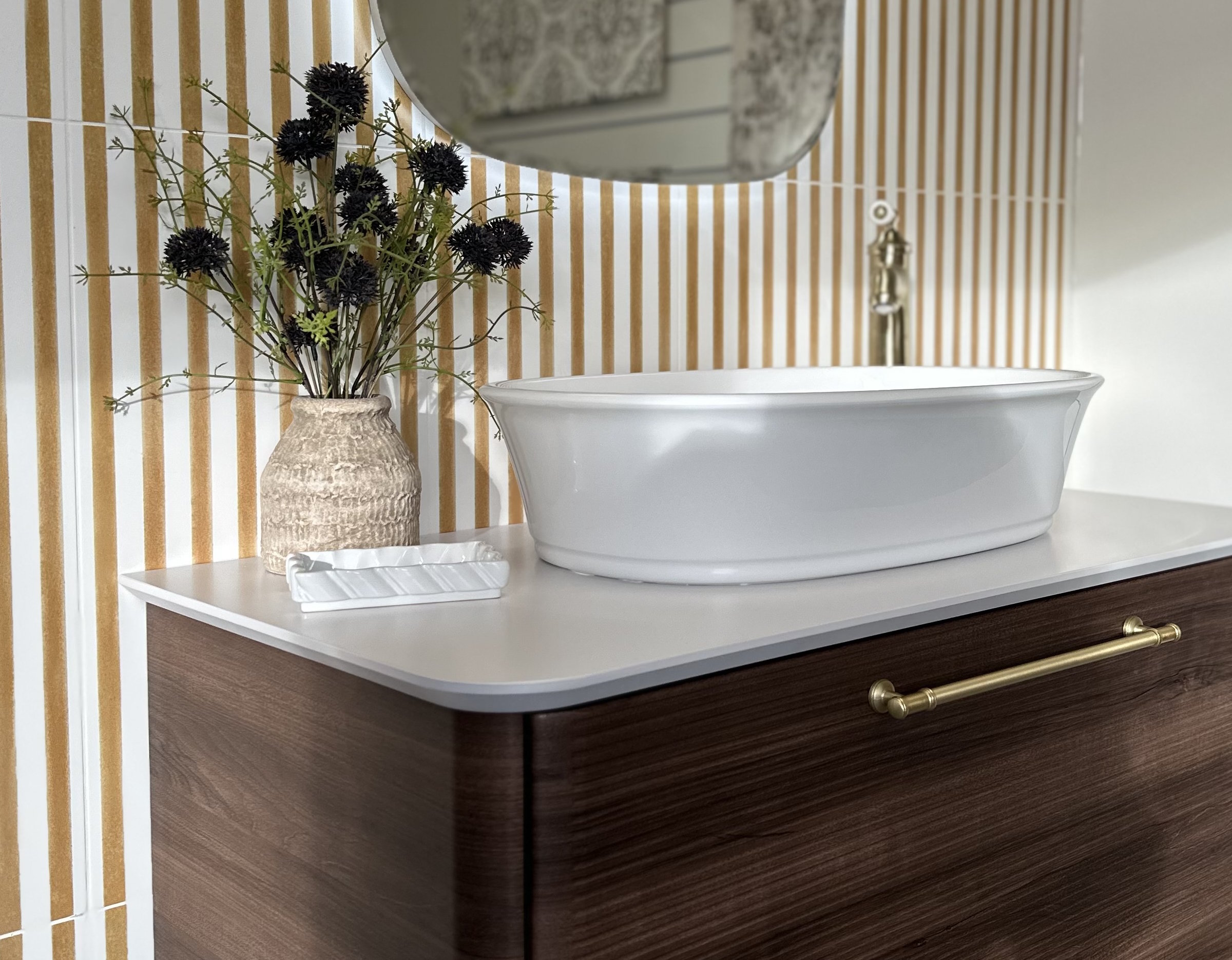 View of the Gas Centre Bathrooms Shirley showroom - Image 3